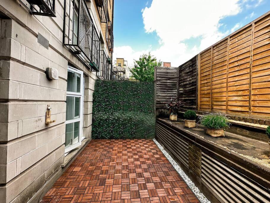 Charming Spacious 2Br Flat Near Station Plus Parking London Exterior photo